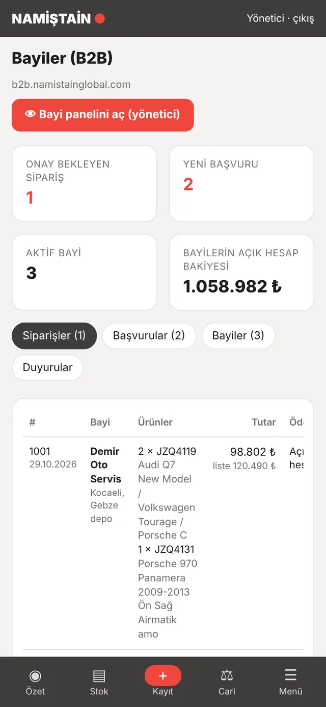 B2B bayi portalı telefon ekranı: Yönetici: onay bekleyenler